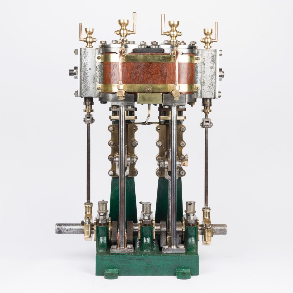 marine twin cylinder steam engine